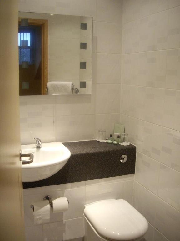 Corn Mill Lodge Hotel Leeds  Habitación foto